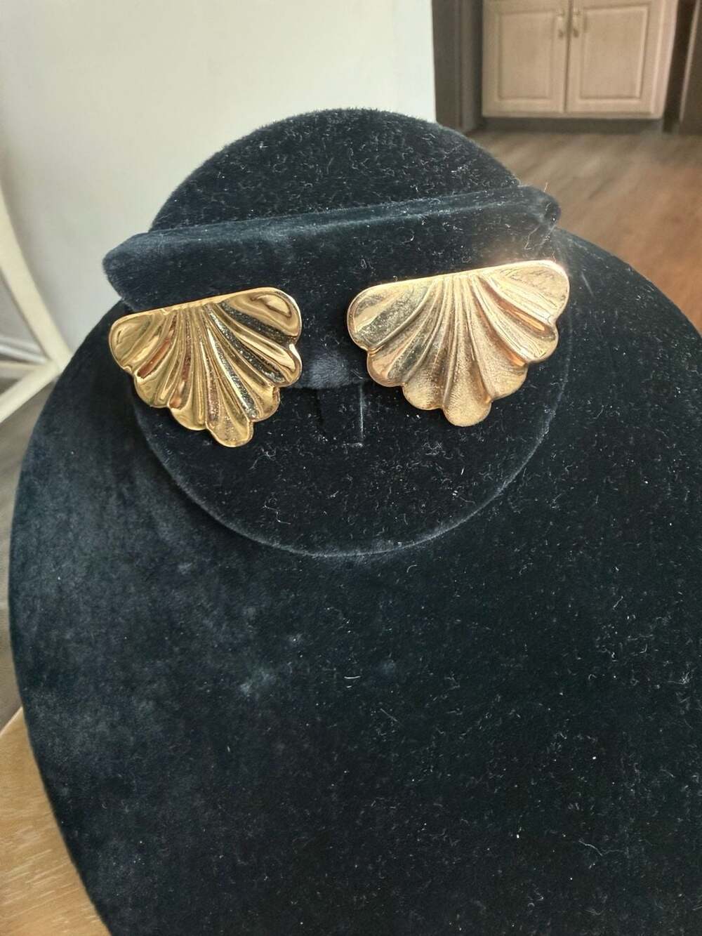 Vintage Goldtone Scalloped Shell Statement Earrings